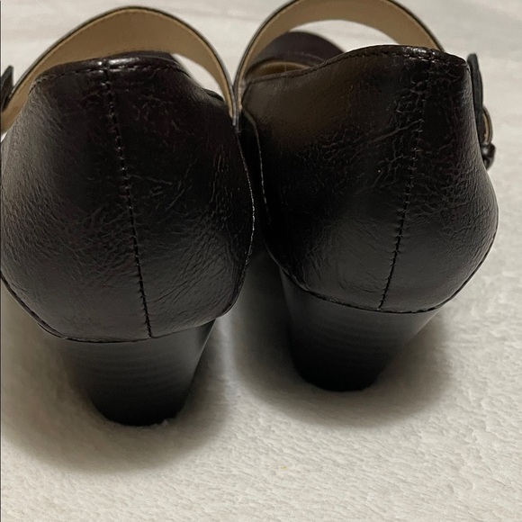 LifeStride Brown Mary Jane Heels Low Heel Pump Sz 5.5M - Picture 4 of 11